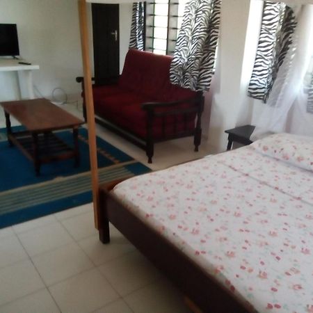 Ashari Hotel Shanzu Bagian luar foto