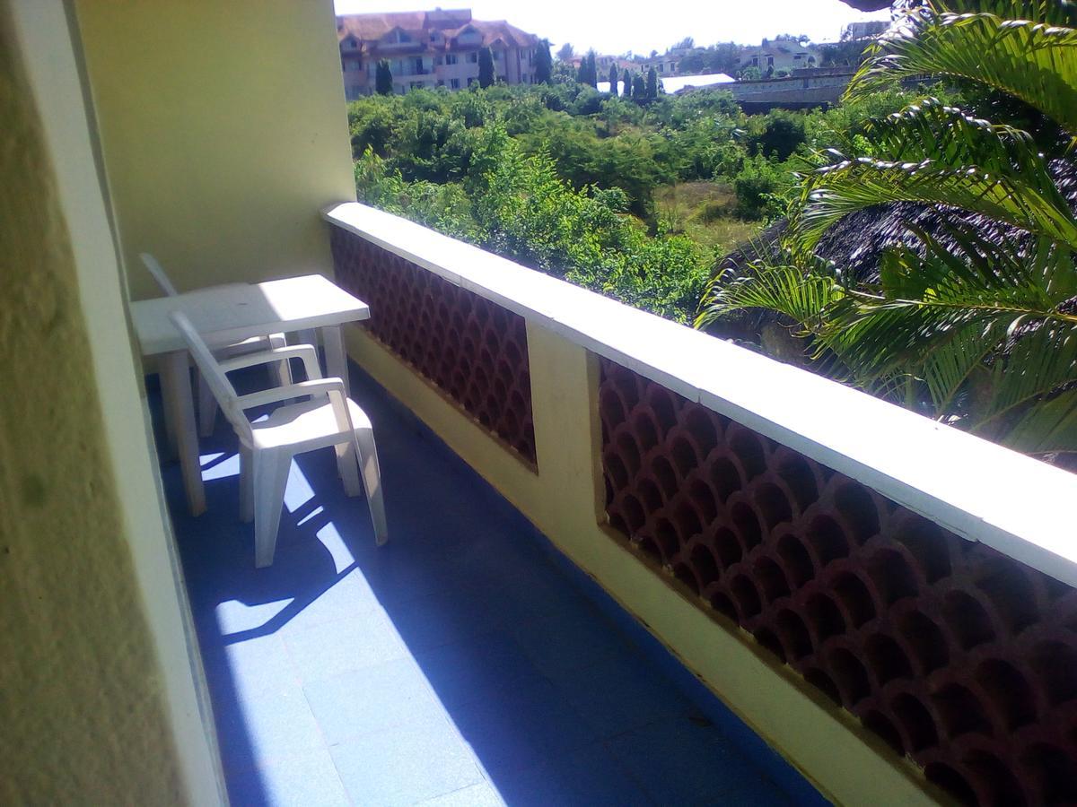 Ashari Hotel Shanzu Bagian luar foto