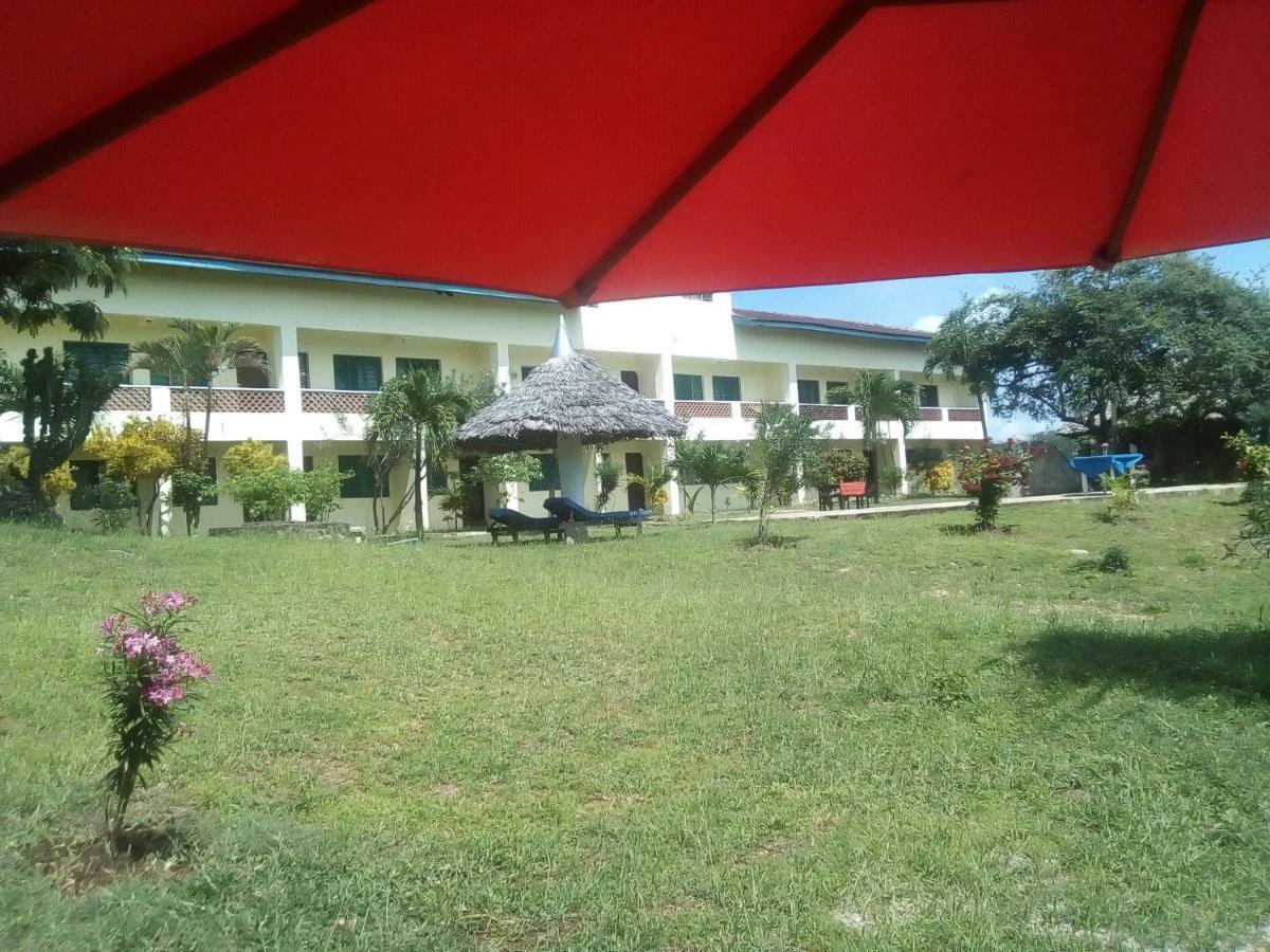 Ashari Hotel Shanzu Bagian luar foto